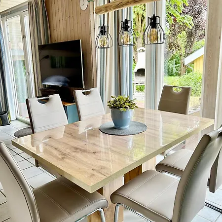 Ferienhaus Wildgans 63 *